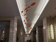 -榕树下海鲜馆(坪山路店)