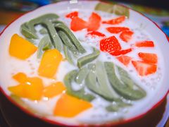 士多啤梨芒果绿茶拉面-甜心妈妈·榴莲星级糖水(北京路总店)