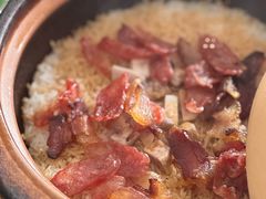 腊味煲仔饭-润泽园海南椰子鸡·糟粕醋火锅(拱北店)