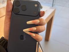 -Apple零售店(深圳益田假日广场店)