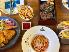 -Famous肥猫墨西哥音乐餐吧(五棵松华熙LIVE店)