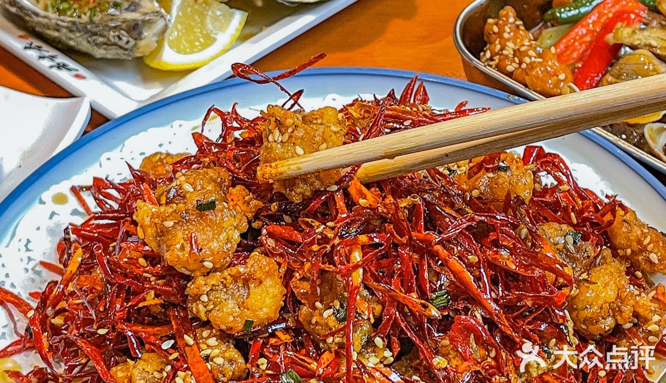 《关于我心目中杭州zui好吃东北烧烤》草莓糖水大油边