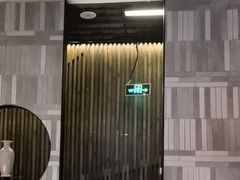 -爱碗亭·鲜炒湖南菜(壹城中心店)