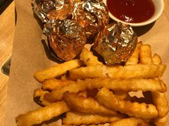 -必胜客(WOW西丽店)