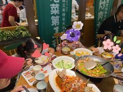 -费大厨辣椒炒肉(万家丽一店)
