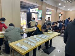 -王菊美食街·王菊面馆(总店)