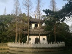 -汇龙潭