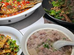 -费大厨辣椒炒肉(黄兴中心广场店)