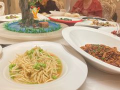 -白金汉爵大酒店-24小时餐厅