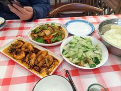 -洪霞餐馆·川菜·鲜货现炒(两江春城店)