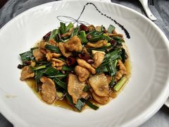 -蔼若春.传承三十年云南菜(金碧公园店)