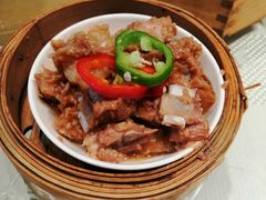 巴扎金蒜豉汁蒸羊排-巴扎美食·新疆菜·西域歌舞表演餐厅(新疆大厦店)