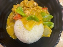 -滋味满屋美食坊(上海街店)