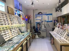 -沫芮眼镜·蔡司官方授权店(人民广场店)