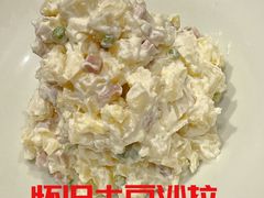 -品悦酒店(三林古镇店)