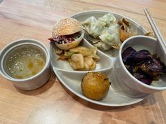 -素满香·全民食养自助(长宁龙之梦店)