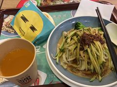 麻酱菠菜凉皮-魏家凉皮(协和店)