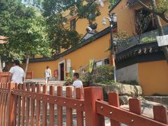 -灵岩山风景区