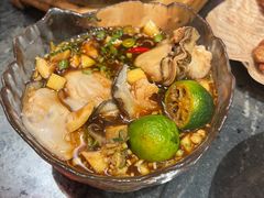 -何妹湿辣牛肉·粤式烧烤砂煲(桂雅路店)