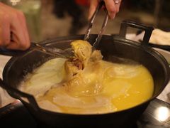 -鲜入围煮花胶鸡海鲜火锅