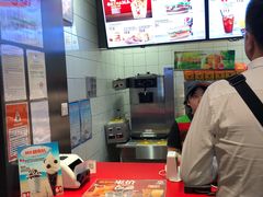 -麦当劳(火车北站餐厅)