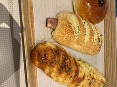 -Dough&Joe团憩(瑞虹天地月亮湾店)