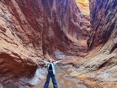 -天山神秘大峡谷