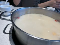 -煲王粤菜餐厅(中侨中心店)