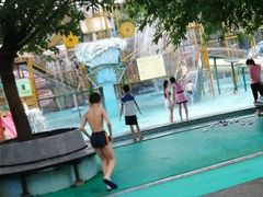 -桂林罗山湖水上乐园