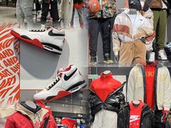 -王府井奥莱临潼小镇(临潼店)