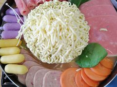 部队锅-李先生的首尔小馆(松江启源广场店)