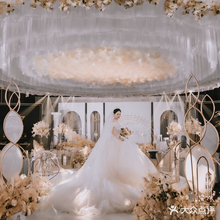 给你一场唯美浪漫的香槟金～