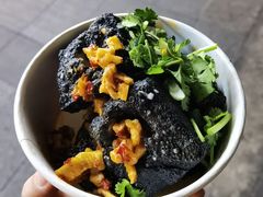 -黑色经典臭豆腐·湖南特产(坡子街店)