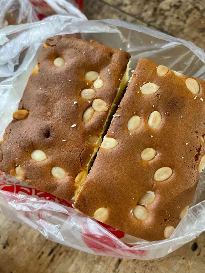 欣乐糕点(食品街店)-"经常光顾洪湖里那家,点心很不错,买的人也.