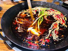 -周幺妹重庆老火锅(银泰城总店)