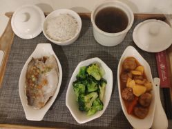 -爱妈月子会所(汕樟总店)