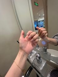 -洛伊科技抗衰护肤中心