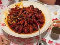 -肥肥虾庄·金牌油焖大虾(汉口城市广场店)