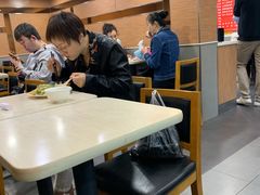 大堂-老头盖浇饭(南京新街口明瓦廊宏光酒店店)