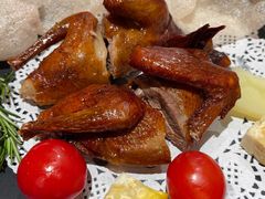 秘制脆皮乳鸽-避风塘·金牌店·夜宵(金玉兰店)