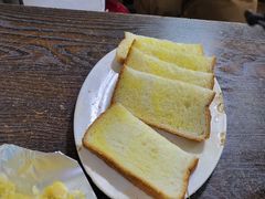 面包片-韩风烤牛肉冷面店