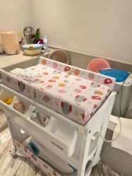 -玥奢国际母婴护理中心(滨江宝龙店)