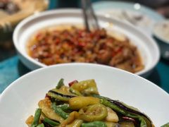 -呷湘厨·鱼汤捞饭·剁椒鱼头·辣椒炒肉(国家会展中心店)