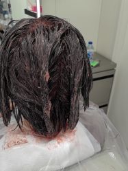 -PE SALON