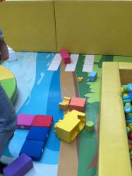 -孩子王(万达广场店)