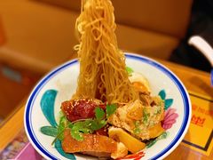 -彩虹站·香港烧腊茶餐厅