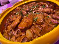 -多嘴超级肉蟹煲(欧亚卖场店)