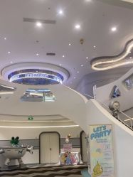 -MINI MARS 移动的空间站乐园·餐饮·派对(浦东金桥店)