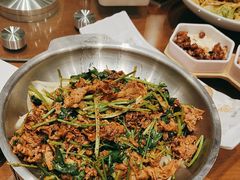 -赶海部落海鲜城(海阳路店)