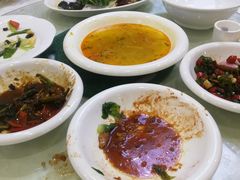 -旭璟酒家·传统粤菜·湘菜(逸景路店)